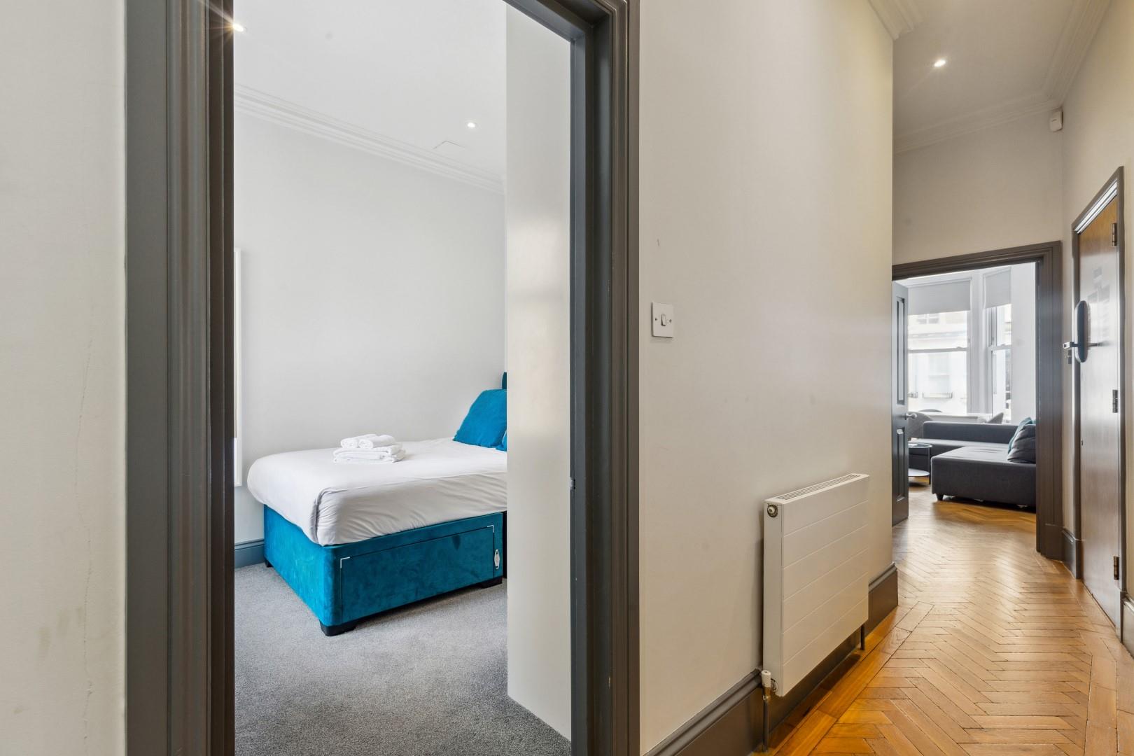Property Image 443023a7-b742-4bfd-a0bd-32c9293d7ad8