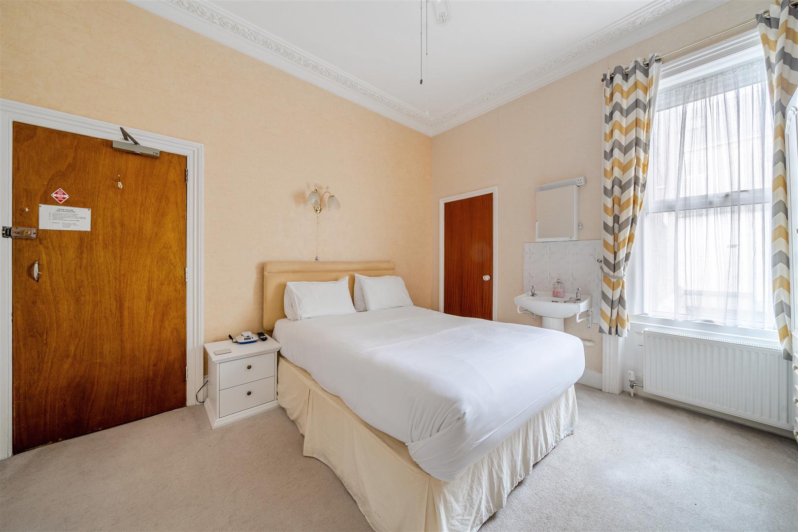 Property Image 44365820-33ea-419b-bf09-90da3cc712ef