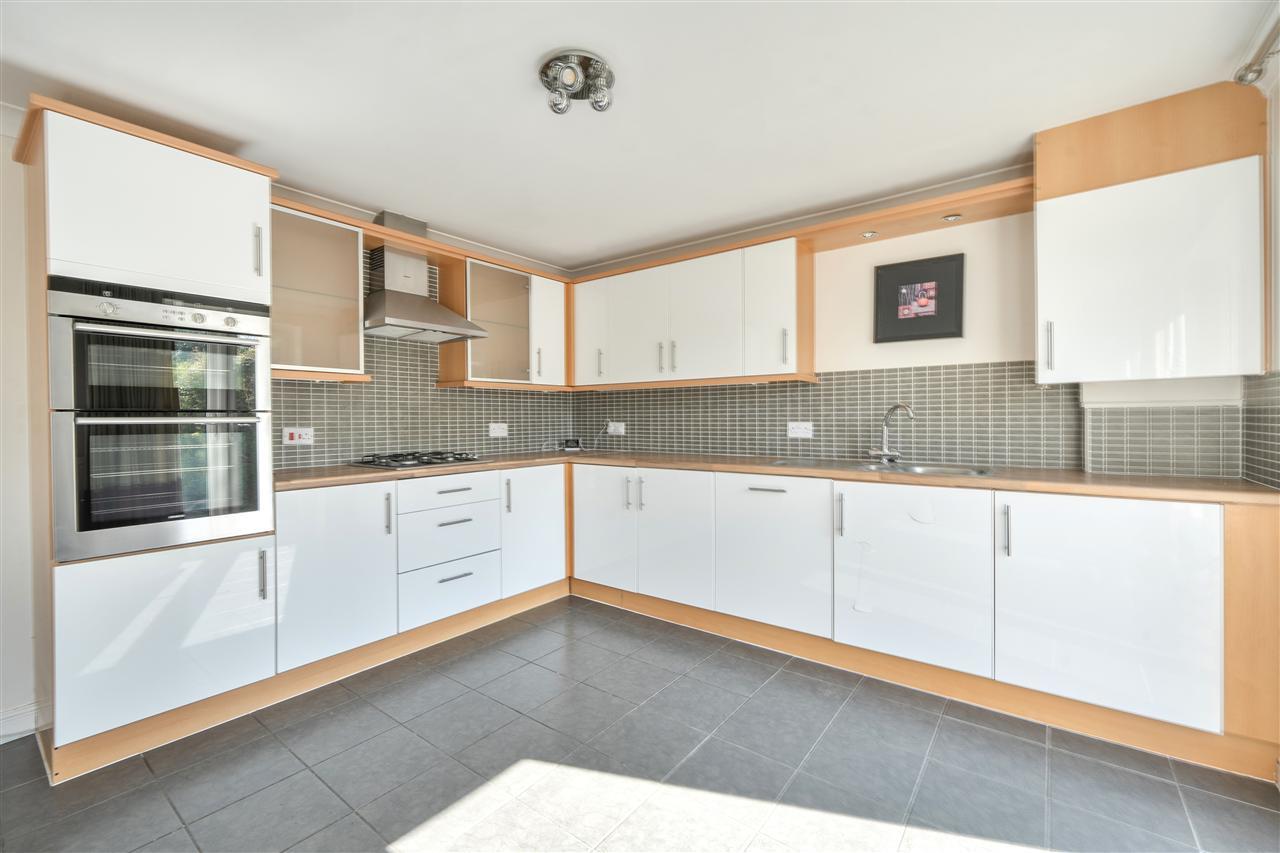 Property Image 443f4b87-ef7b-467f-ad09-7c8c9e9e3318