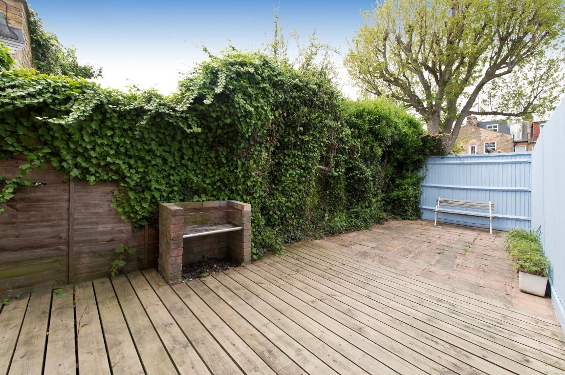 Property Image 444347f2-6451-4c56-a3ec-6d258874ab7c