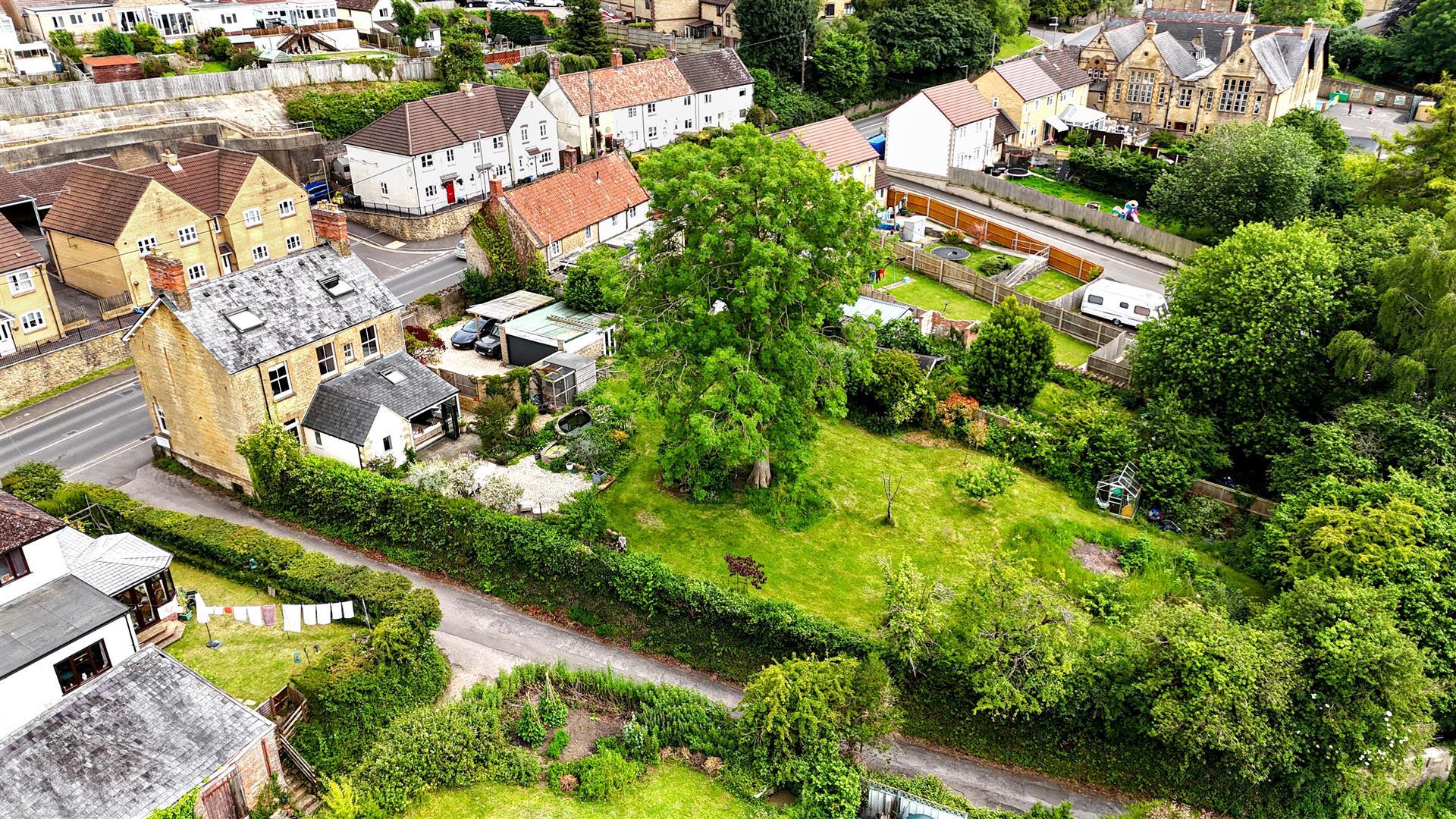 Property Image 44451e23-5452-48a3-b673-31d323056956