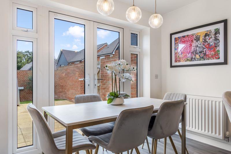 Property Image 44494a0e-f20e-4998-9453-c13433732382