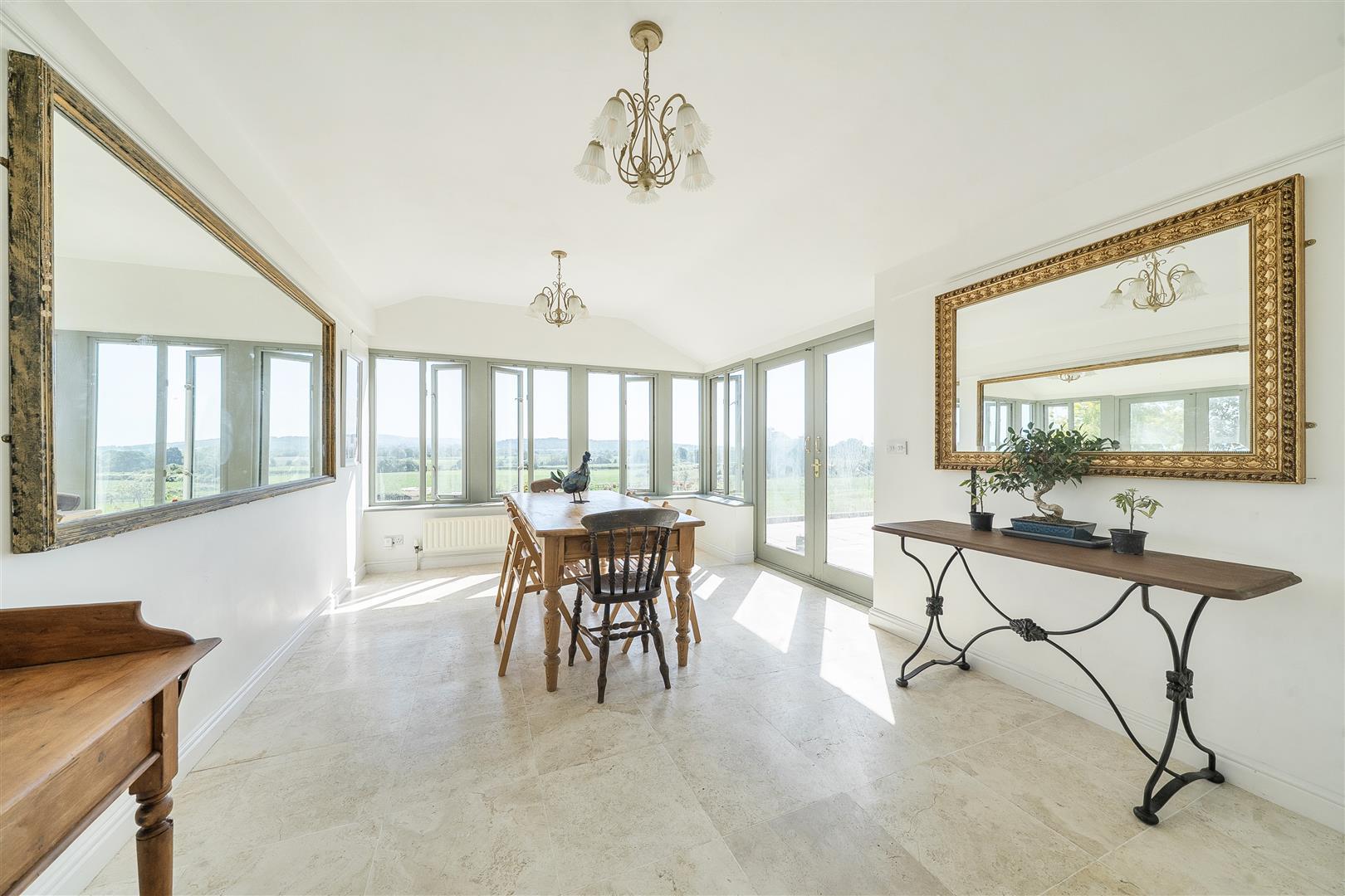 Property Image 4460a6ba-2322-49c5-a529-79a8d28e3eb2