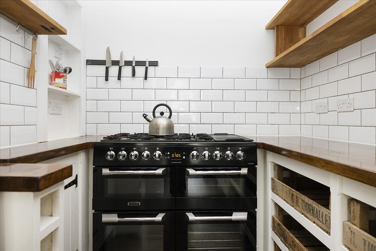 Property Image 446c3498-4afd-46e3-9203-2cda8d12a81d