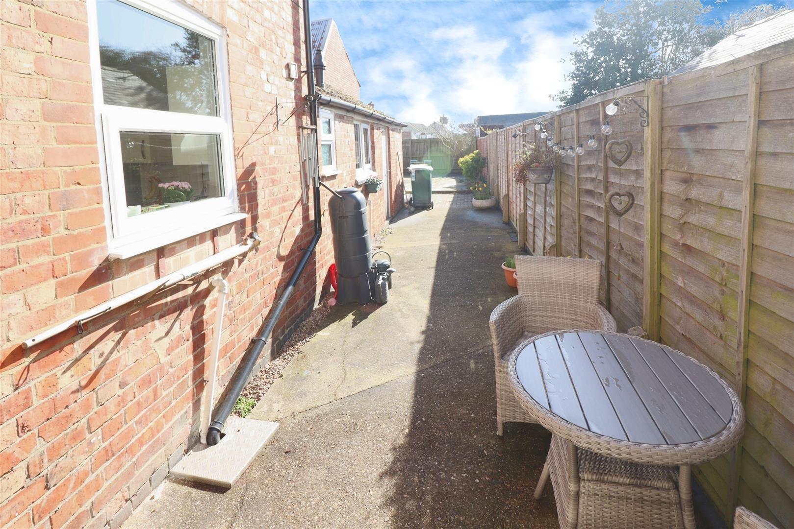 Property Image 446ea8ae-8150-4999-bc02-588f189dab0a