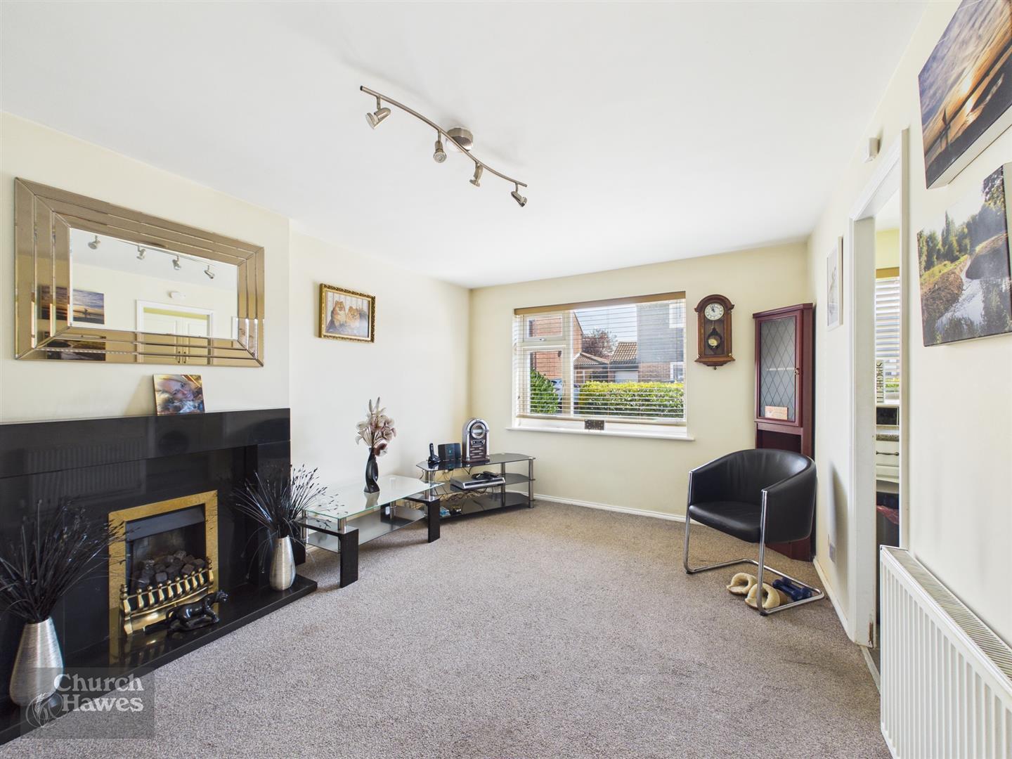 Property Image 4477236b-dd16-4712-947d-f1ad8829eb01