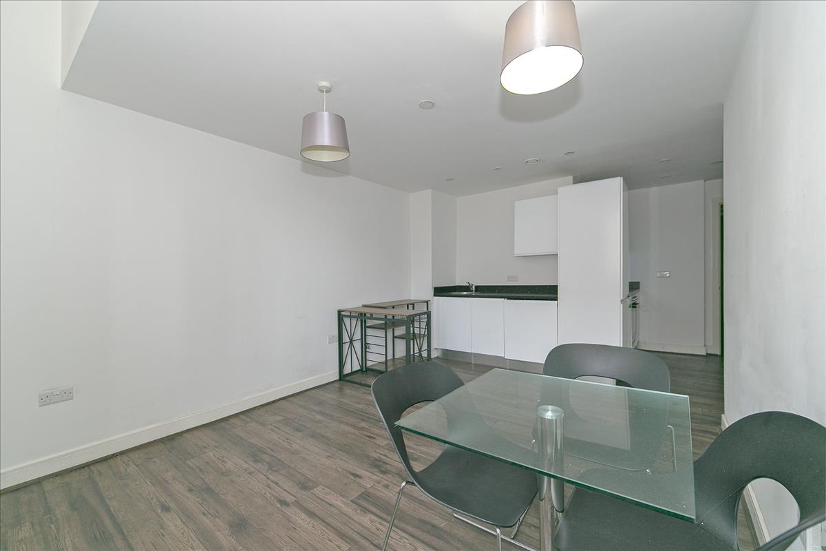 Property Image 448ad964-34ae-4411-be08-d6d507cba600