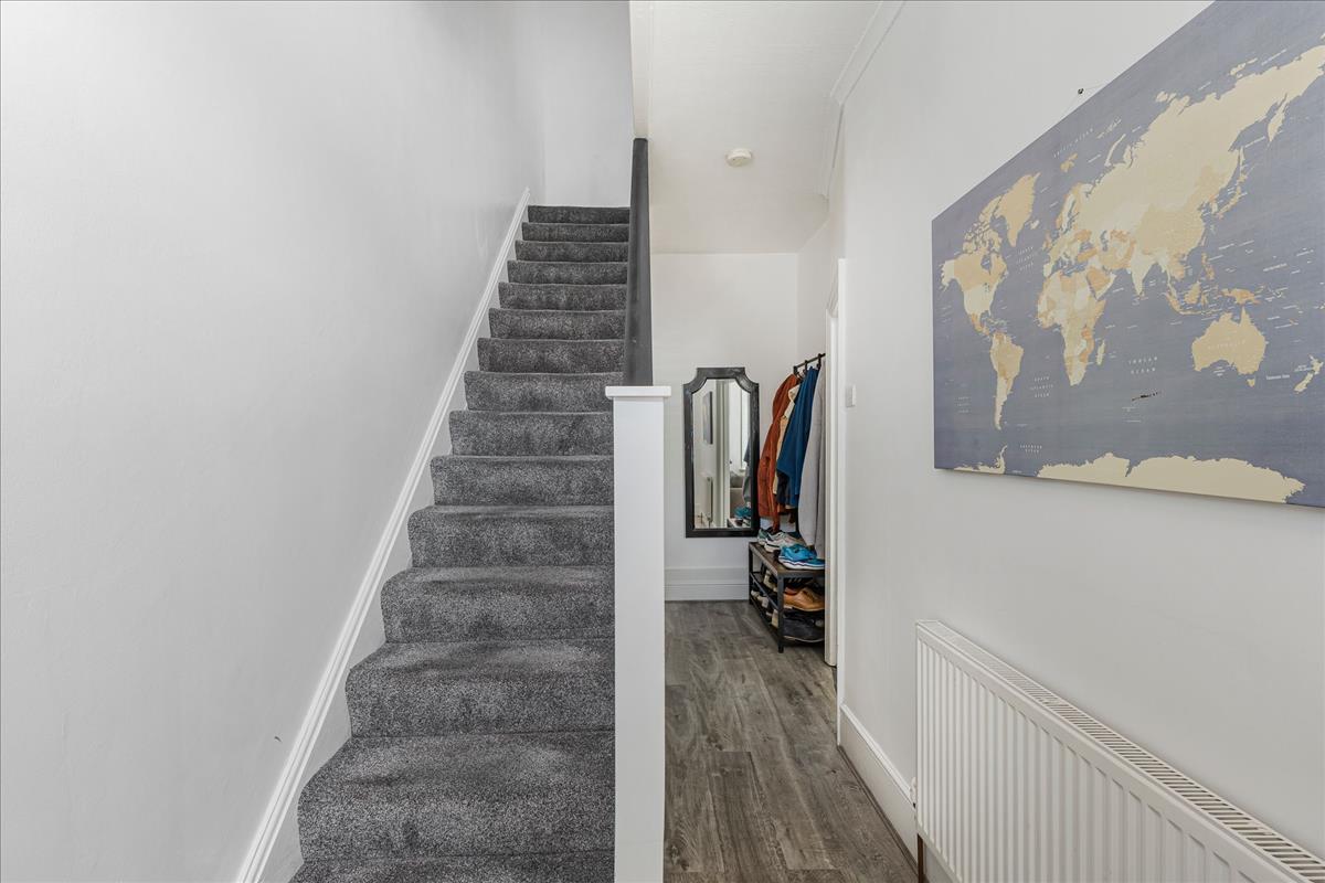 Property Image 448d46a8-eb68-42d0-bf12-b6a3228dc040