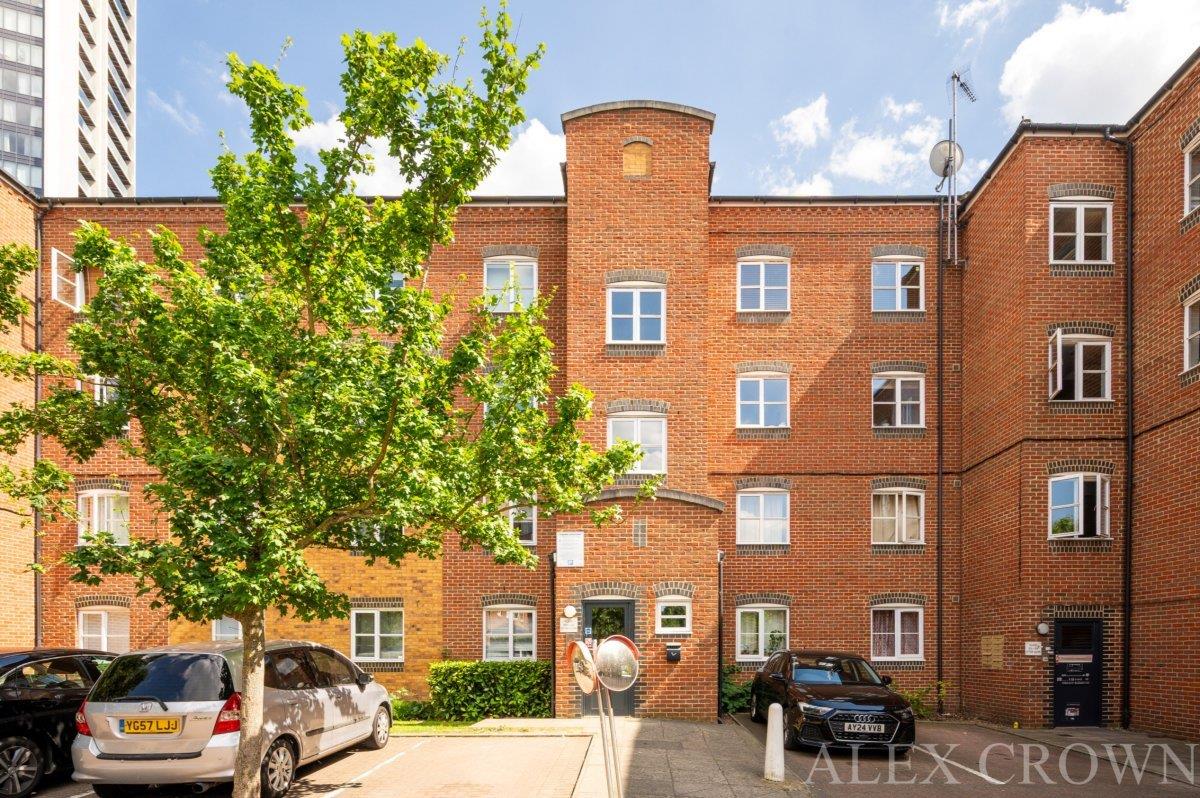 Property Image 44918ec2-154a-4d30-8596-010bb65b7172