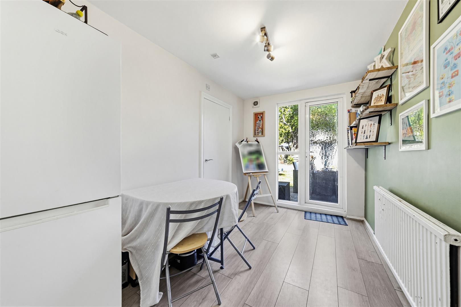 Property Image 44a22094-70e7-4765-be47-d86a387342b6