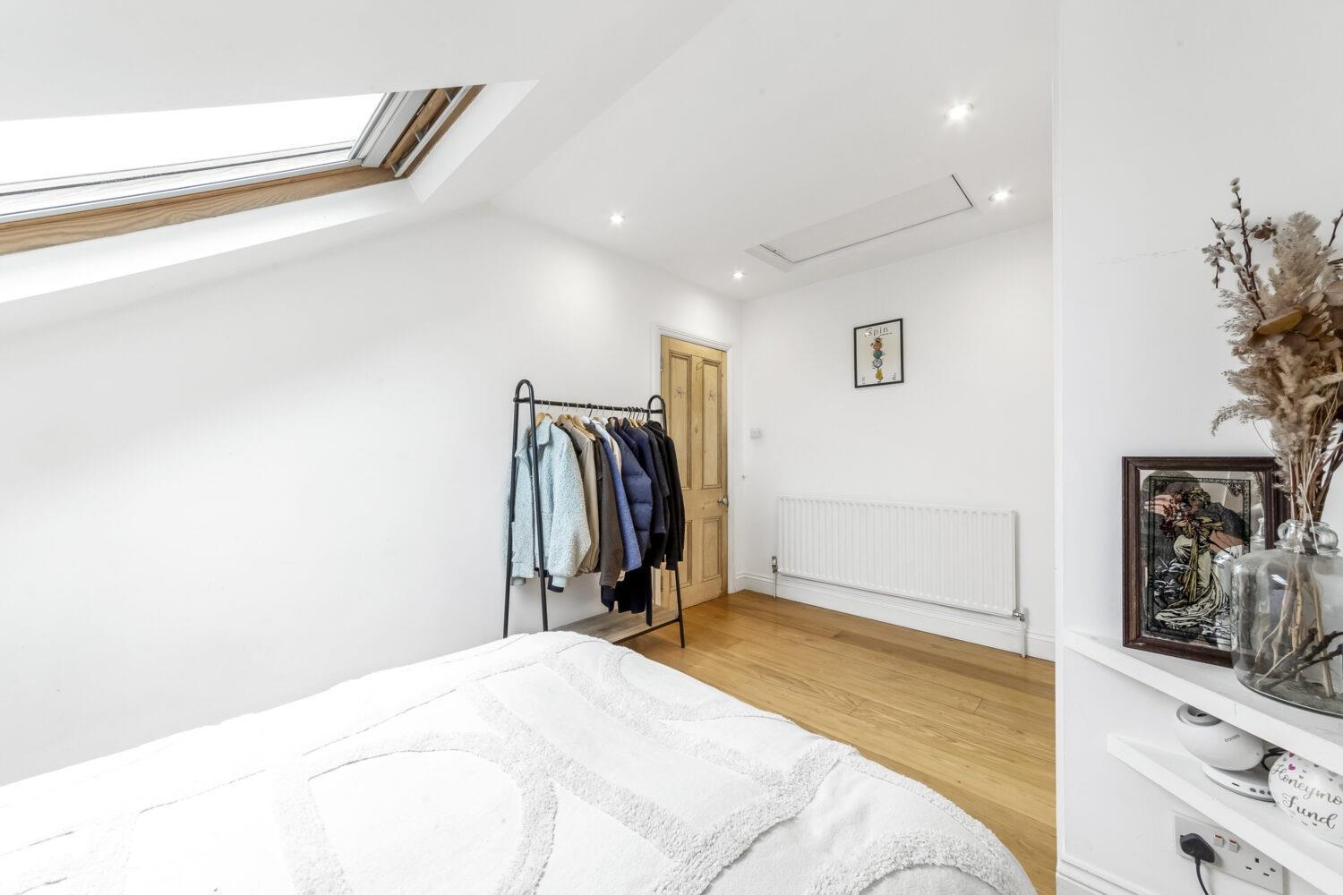 Property Image 44aa36e3-9f3f-4e70-a1aa-874fd5f8744c