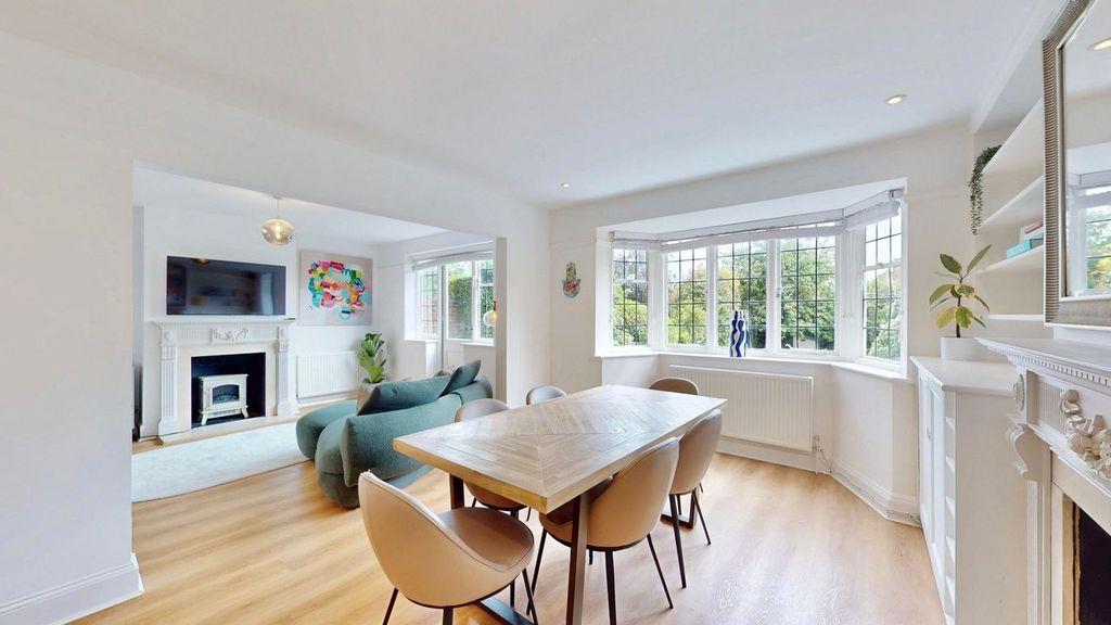 Property Image 44ad155f-97ef-4ac3-9e61-e9c46da9c6b8