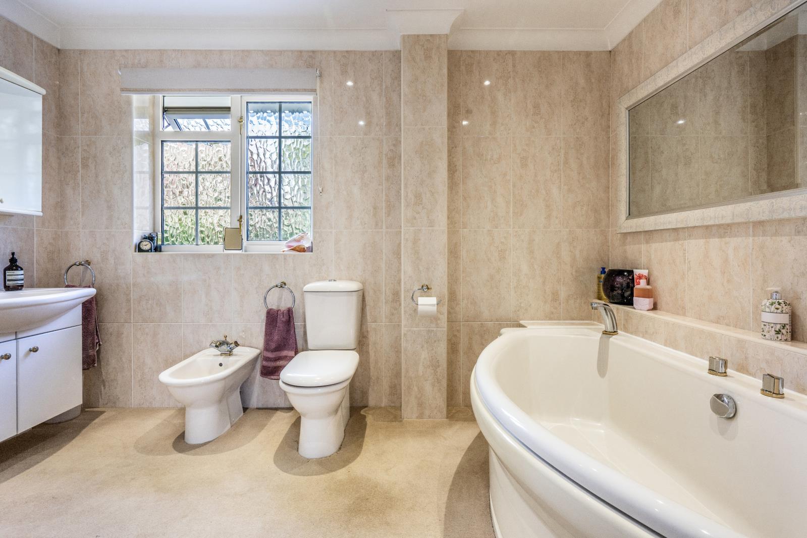 Property Image 44cf7ede-37c0-4640-a86f-8391b6ba2fa2