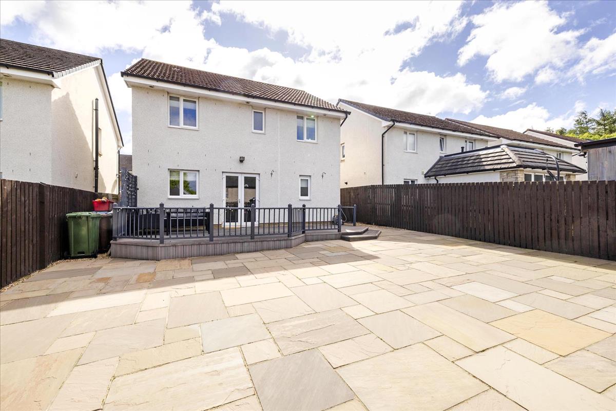 Property Image 44d1ff19-3fe0-4e2a-b7e4-5b737acdf97e