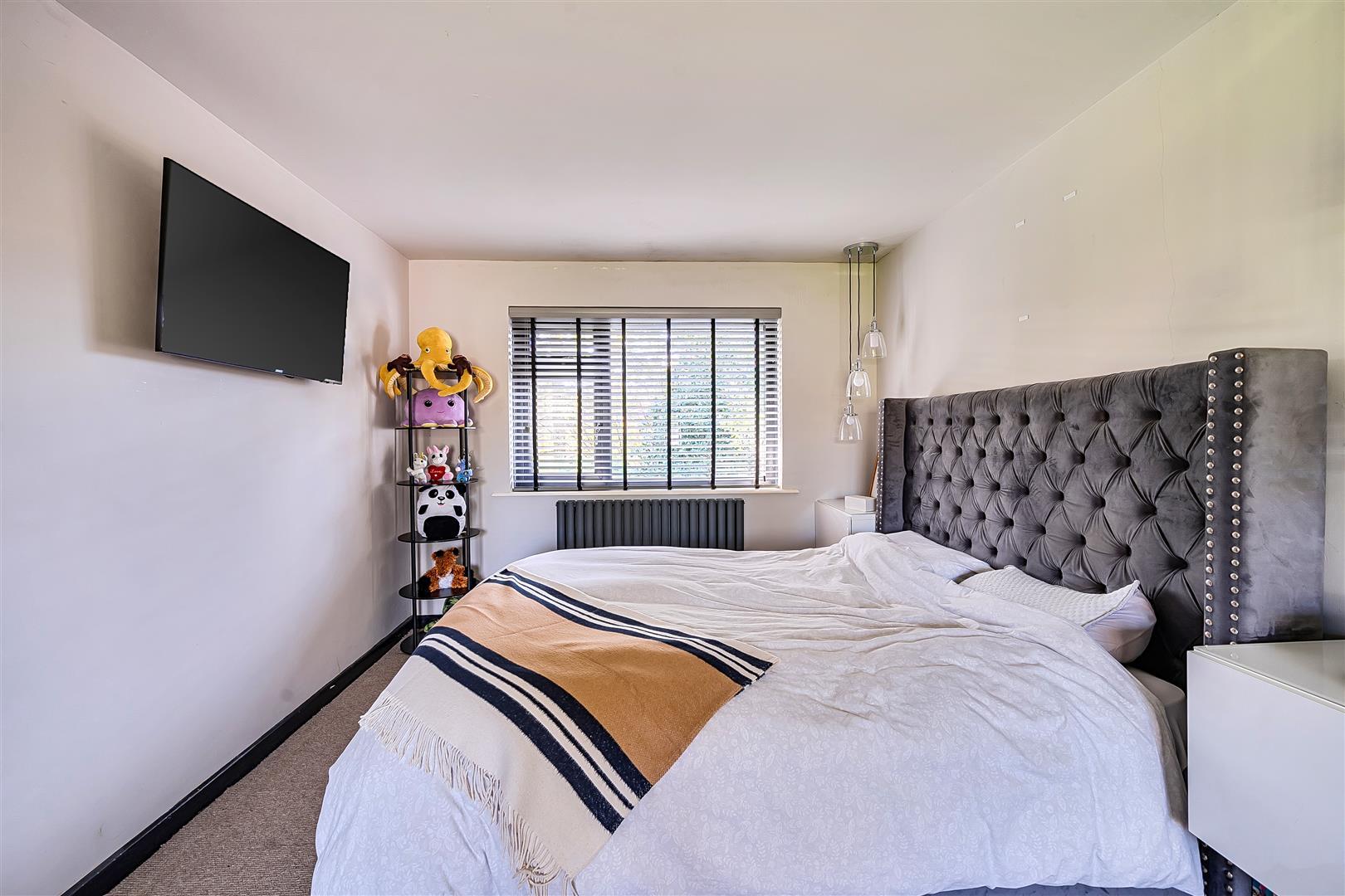 Property Image 44da9894-8d93-4c17-aa98-0a936bf2f879