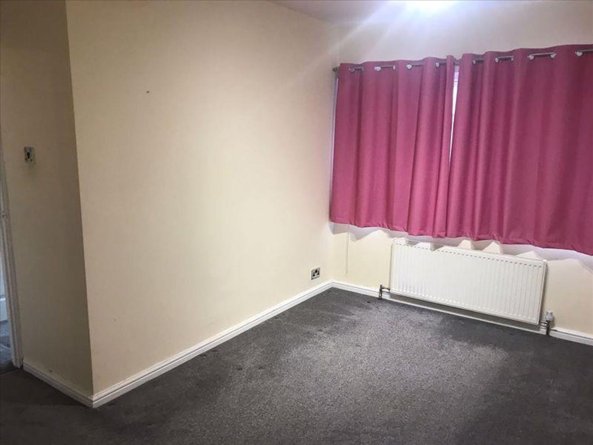 Property Image 44e45bc0-6373-4bf1-bf2a-6173f9ad0a86
