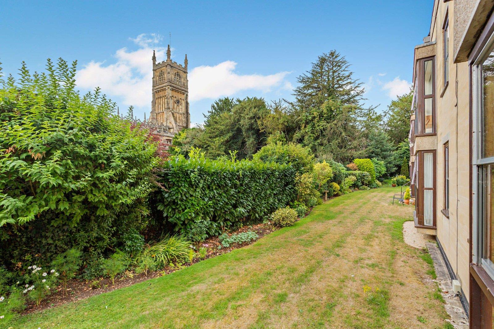 Property Image 45052fbb-f6c2-4f36-b8c5-d7ee7237efa1