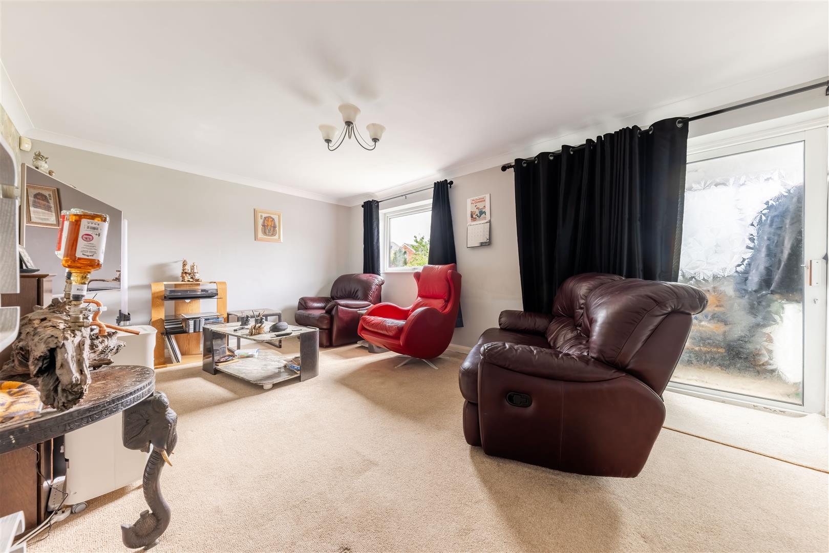 Property Image 45237d78-9db2-4255-9a5b-5100a64e62c5