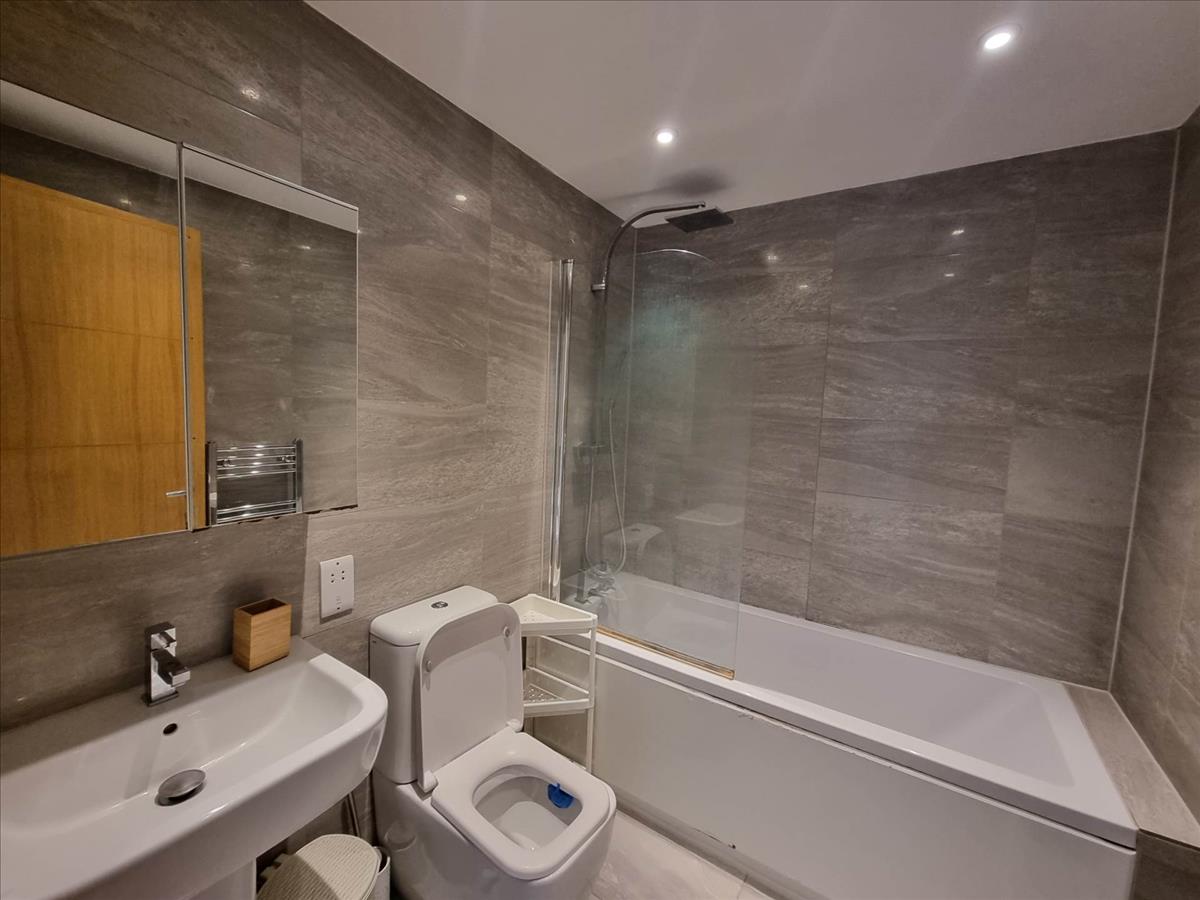 Property Image 452d9a2a-c36a-44af-b65a-3807ad99d80f