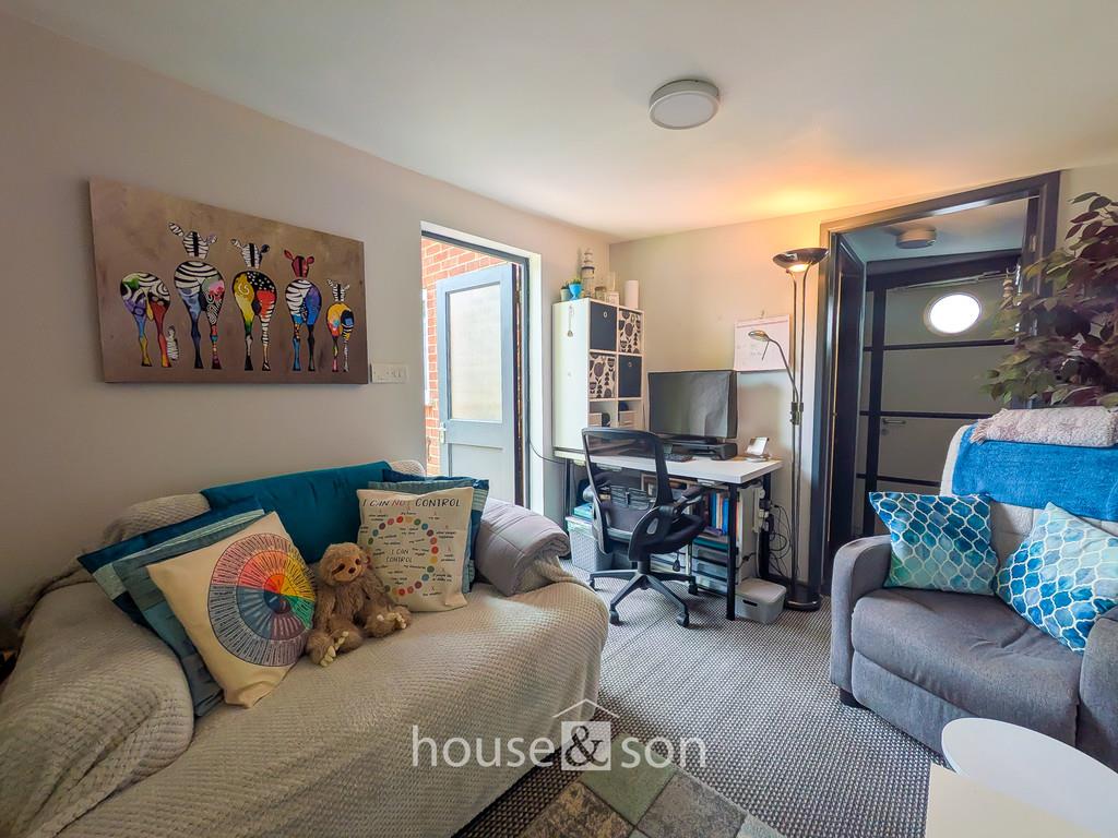 Property Image 452ff733-58ba-49a8-a151-d842e6e643bf