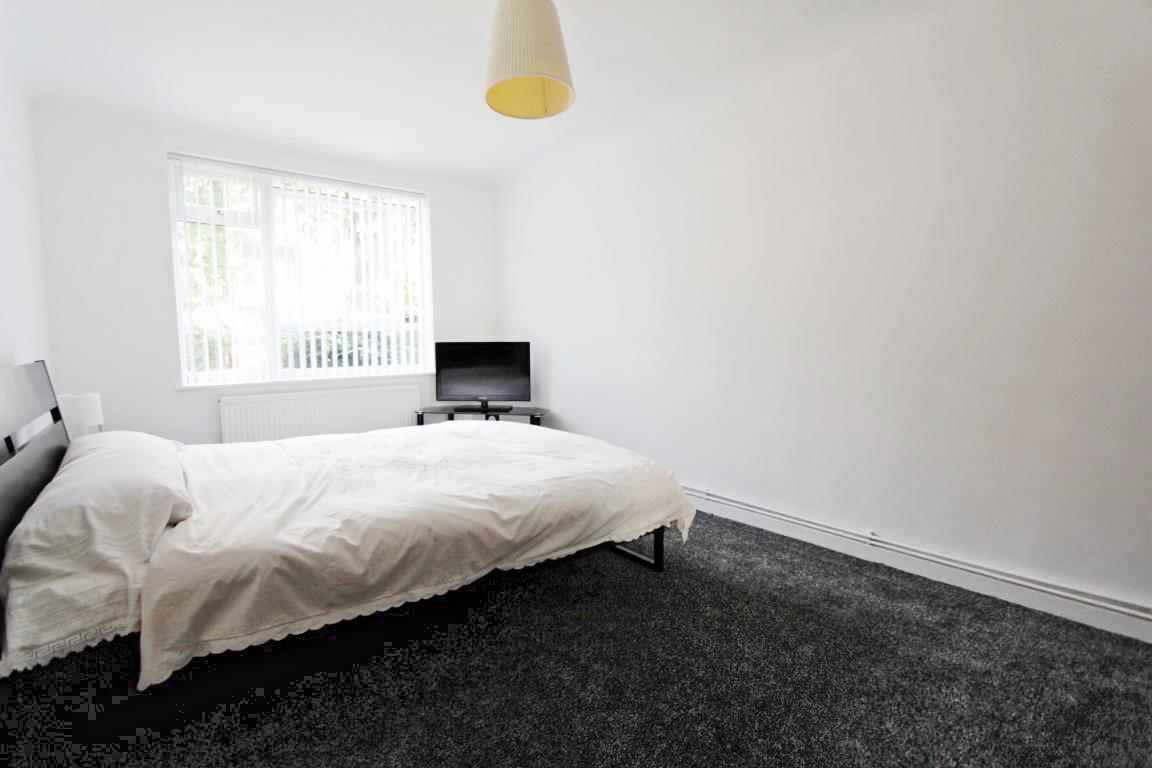 Property Image 45309f80-270e-4875-8905-a3526e2deeb9