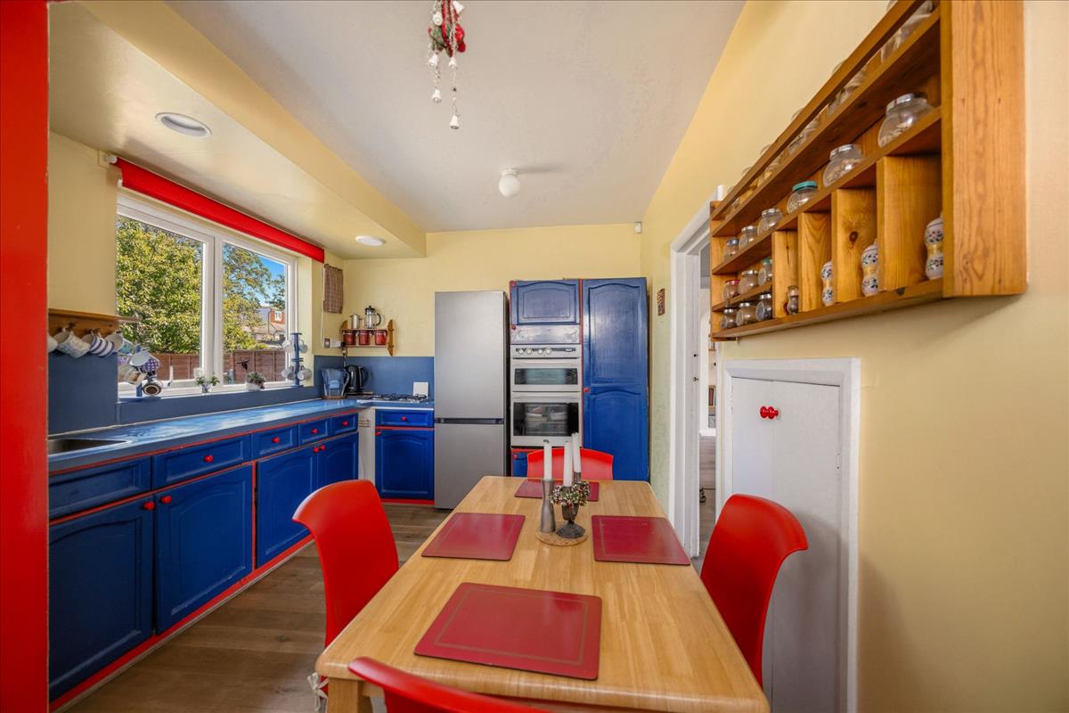 Property Image 4534fc61-b3dd-45e7-bcae-8a50774cd7c0