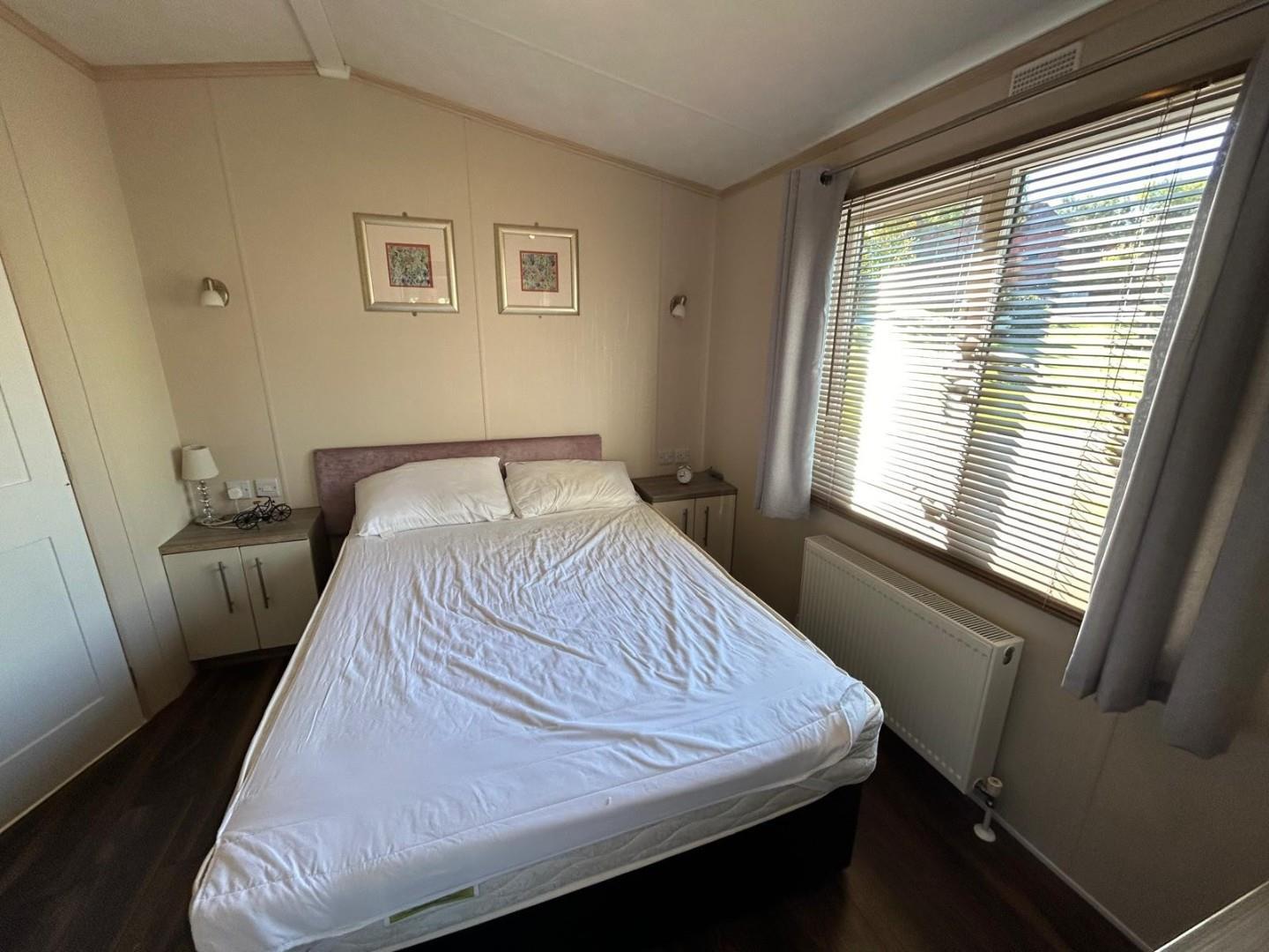 Property Image 453c2c35-9314-4827-95c4-9c07f5beb2e5