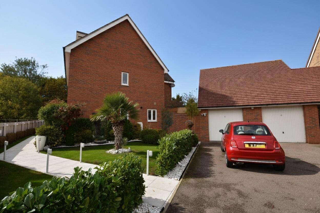 Property Image 453e6692-843d-452e-a42f-95bdf1940f21