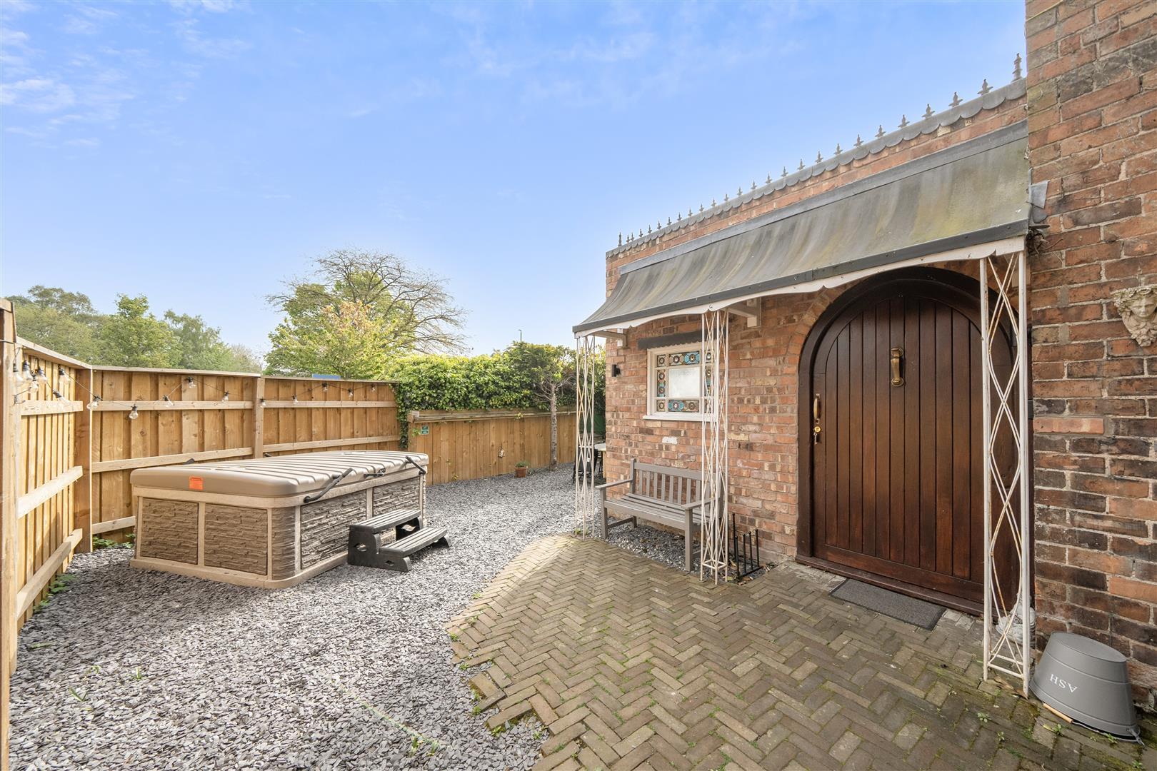 Property Image 454190e6-47be-4c51-a13e-5af9fda09128