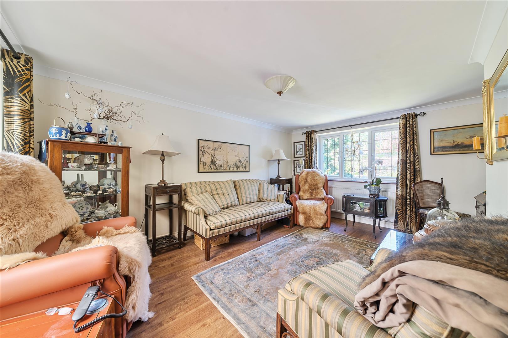 Property Image 45443334-5fb7-46f3-bd93-2b920bfbf7b5