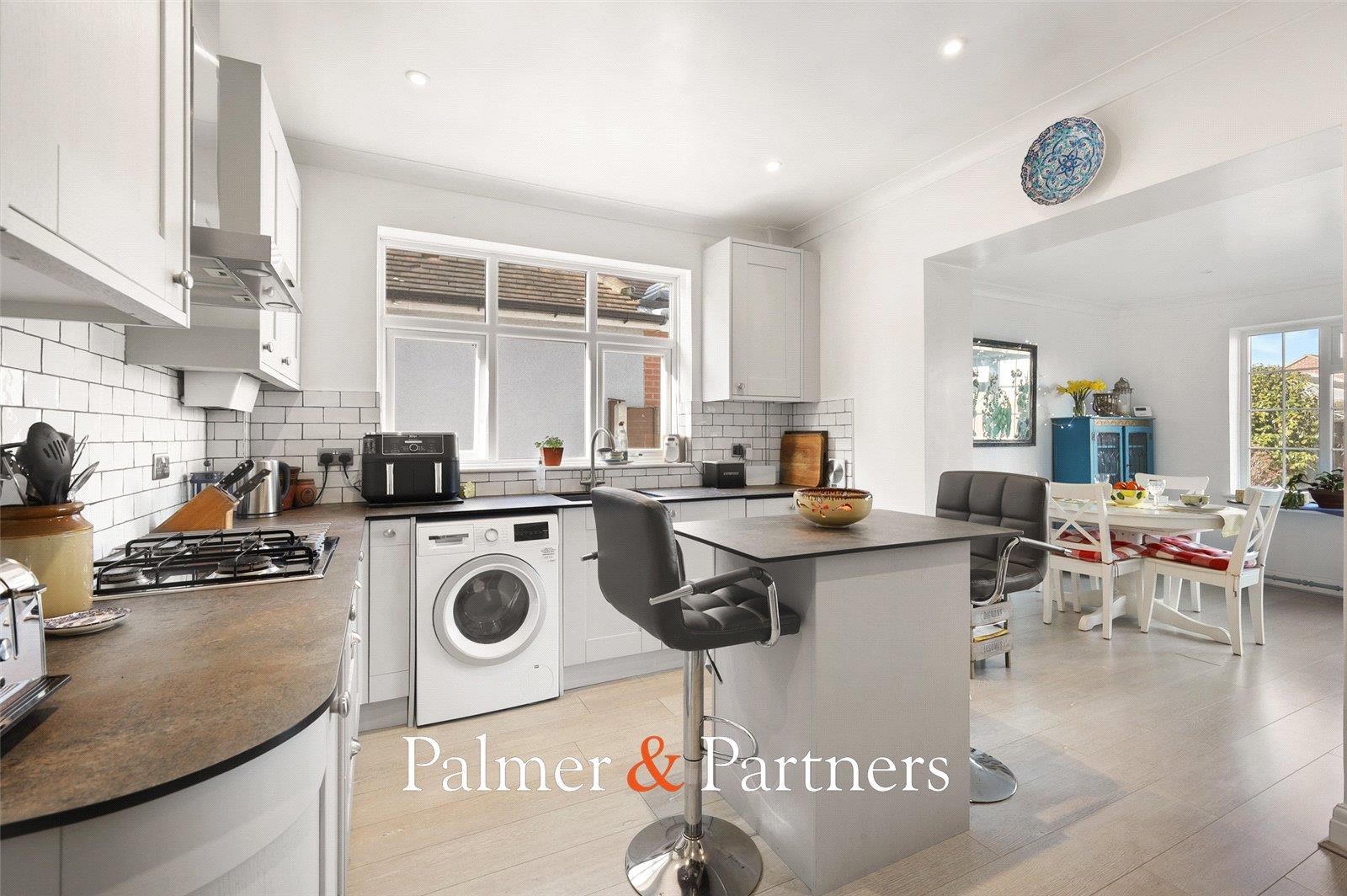 Property Image 454a3380-7654-49bc-9a20-81e18733a163