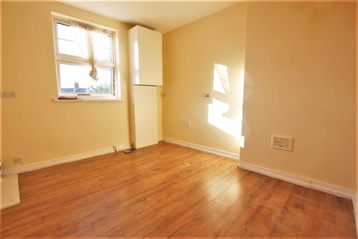 Property Image 454a4c04-d997-4d43-8eac-ae6c9b275a12