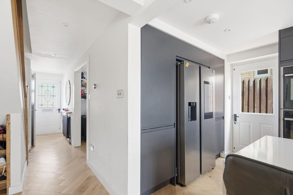 Property Image 454f3484-8fad-4994-bcc8-ac9b09f1c48d