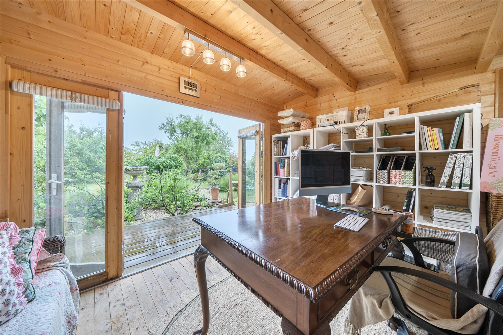 Property Image 4553aa75-45d7-4b22-9aa1-eb428c86341b
