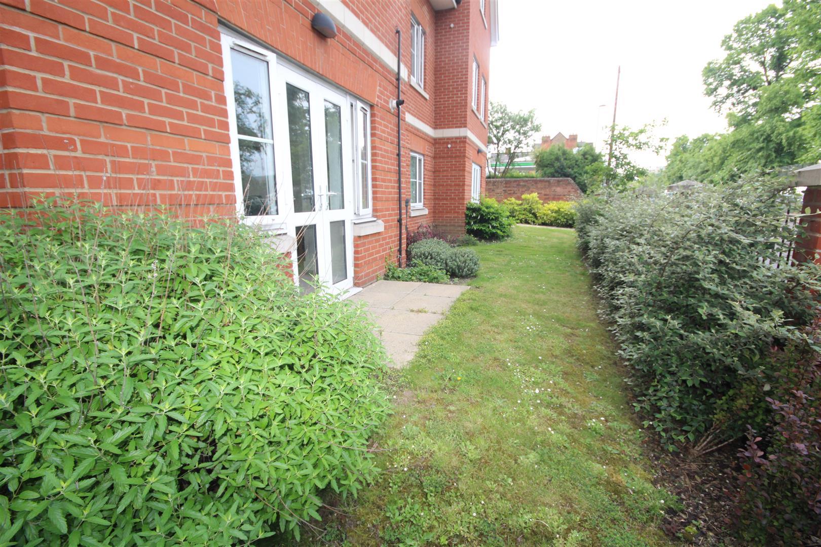 Property Image 45546596-5592-4b3f-b5fb-8d8236242600