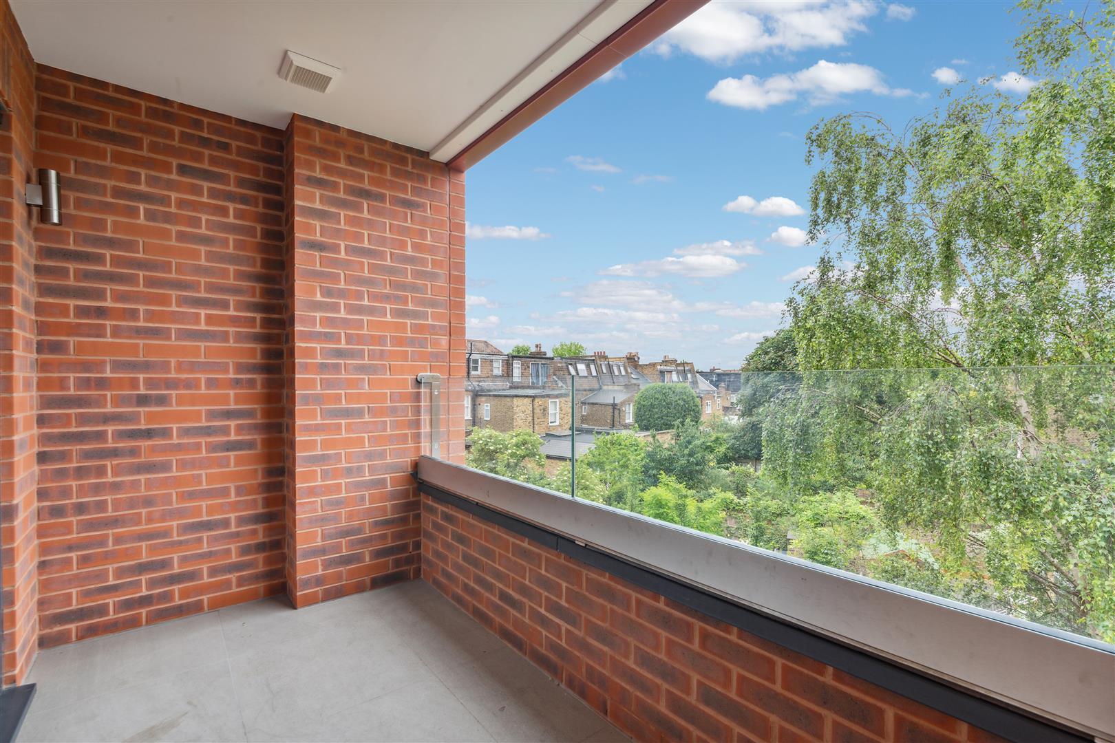 Property Image 4565880f-9eb1-480a-a4a0-4146ef3ba8b1
