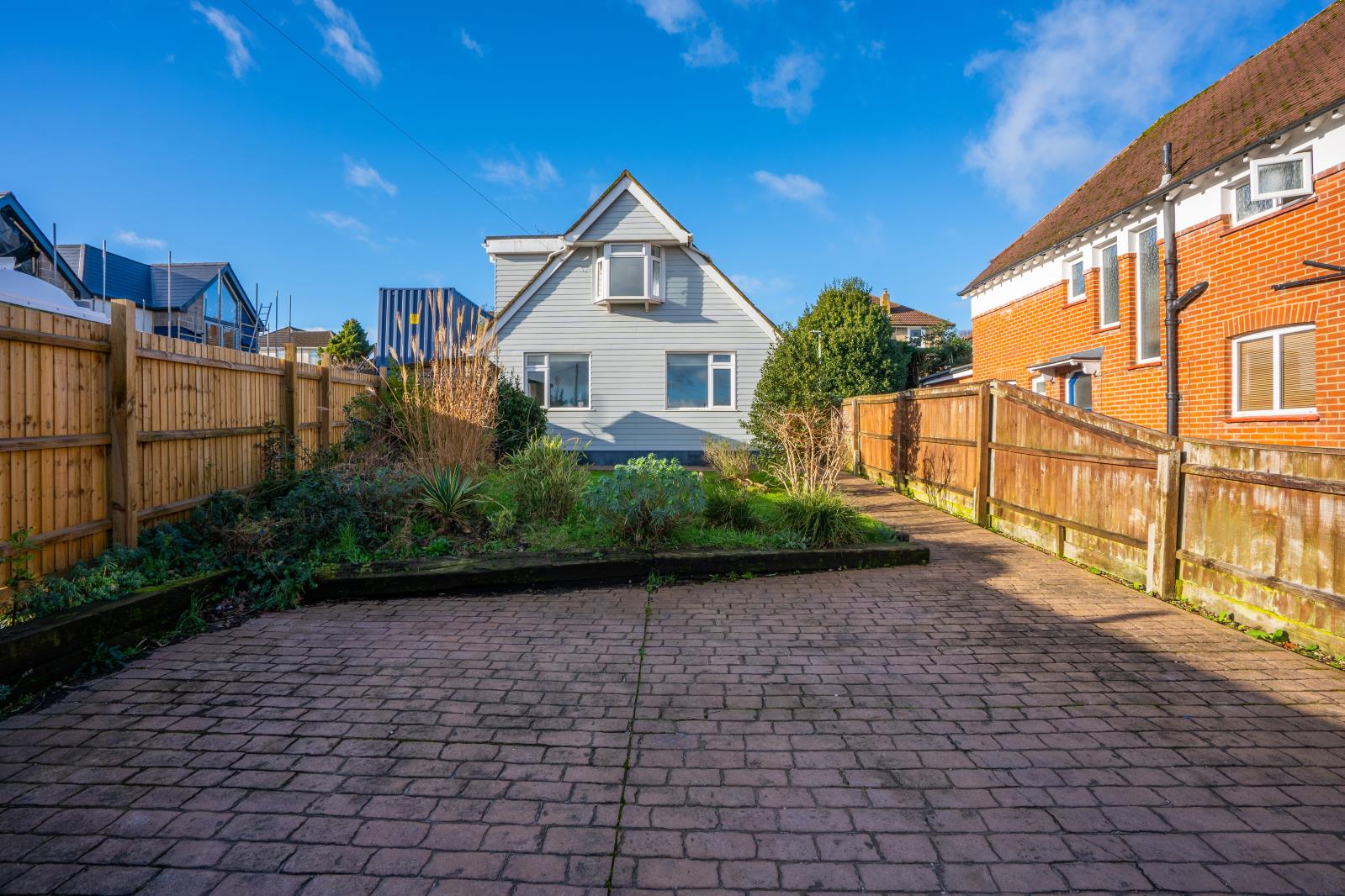 Property Image 45771d97-99d0-4ad6-94d4-0b16428e1440