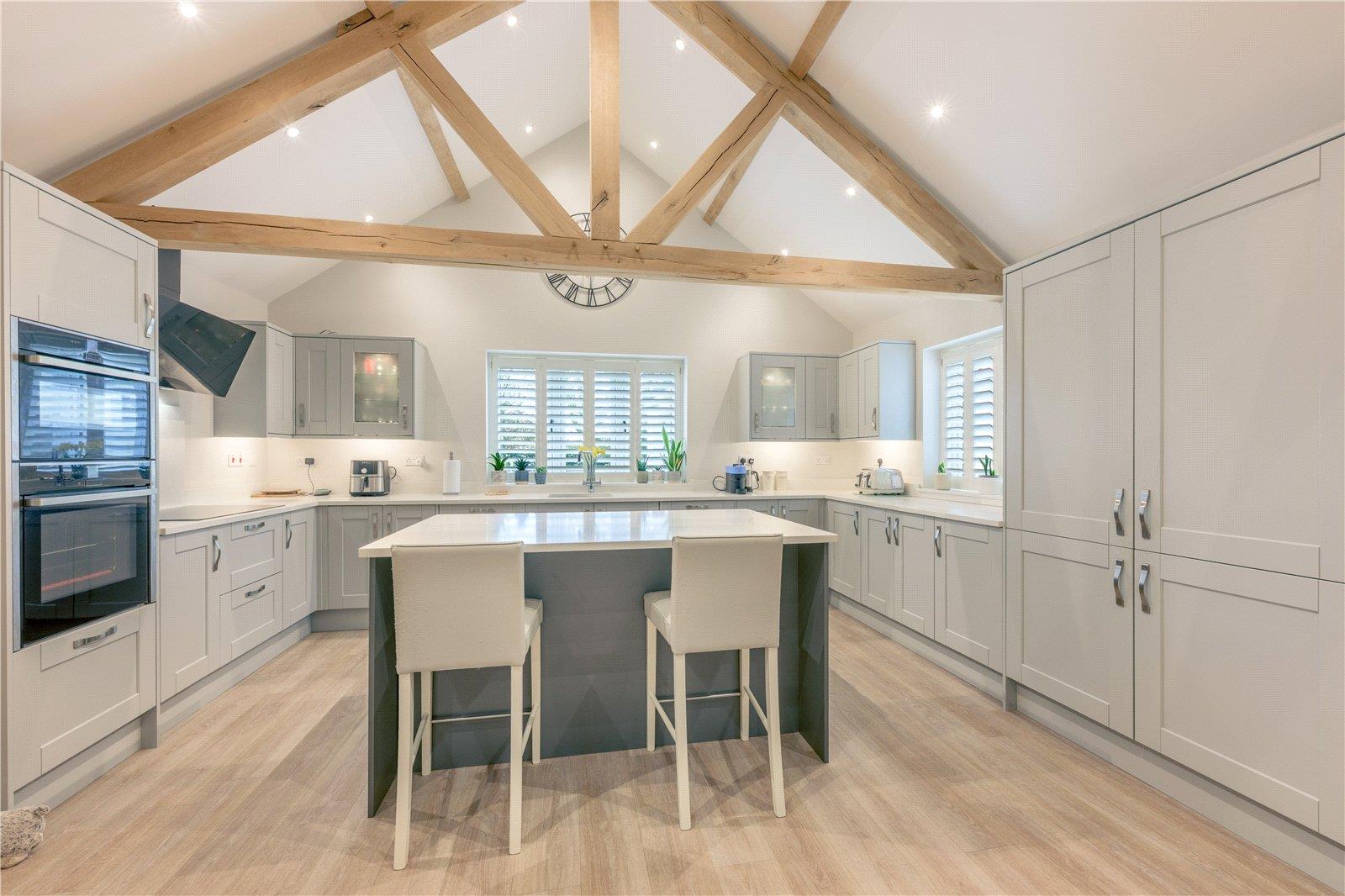 Property Image 457fd8bf-4b9e-42c6-8df6-198e099565c0