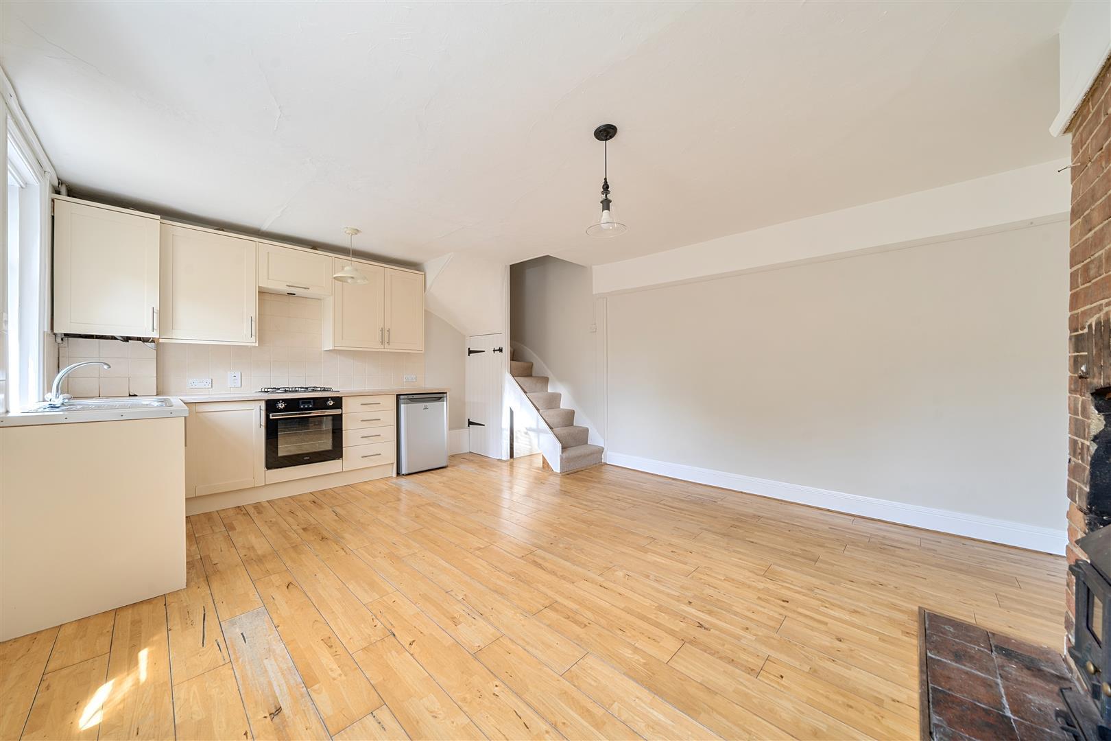 Property Image 458733dc-a018-4255-ae2f-f43bb5467cf1