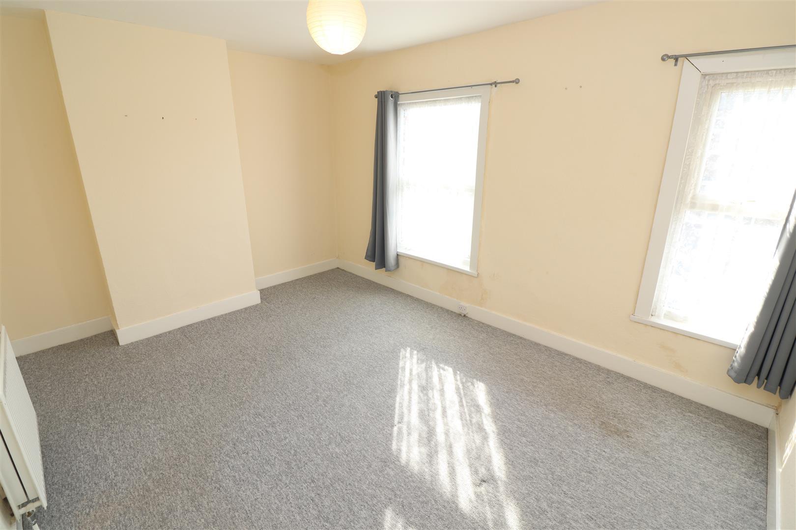 Property Image 458db2c0-de92-41df-9059-843ac85458e0
