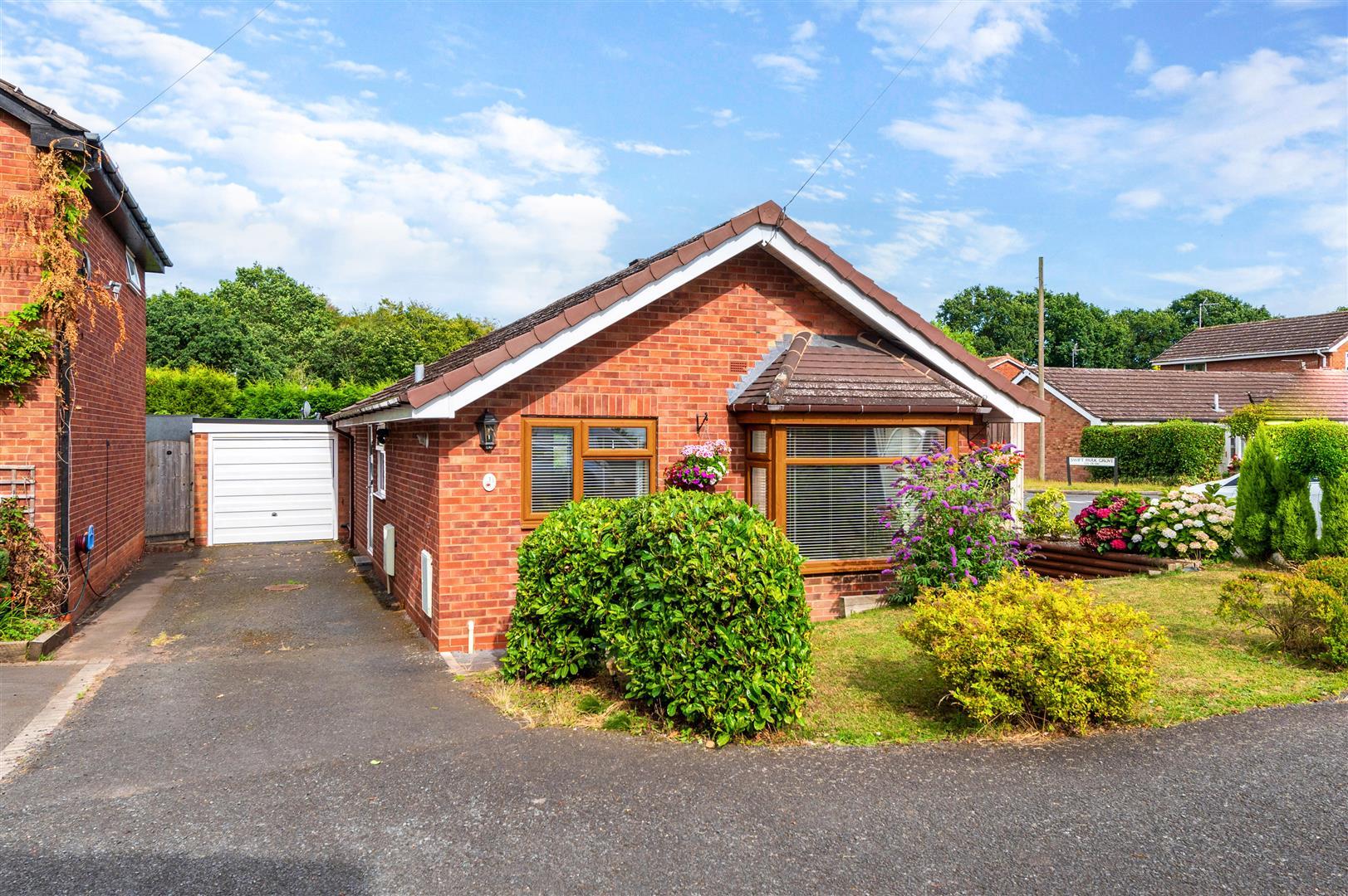 Property Image 458fdaf2-6932-482b-bcf4-60cad479f771