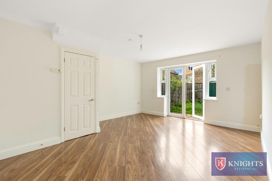 Property Image 458ff2fb-efc1-4742-856d-957a93abf044
