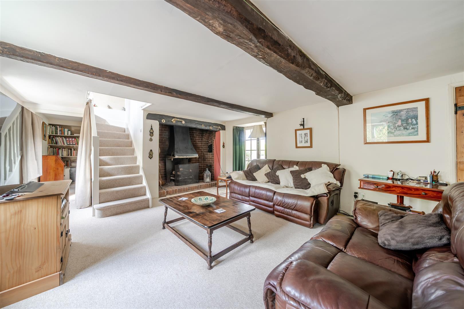 Property Image 45906ad7-cc2c-4834-b387-b5ae3792b862