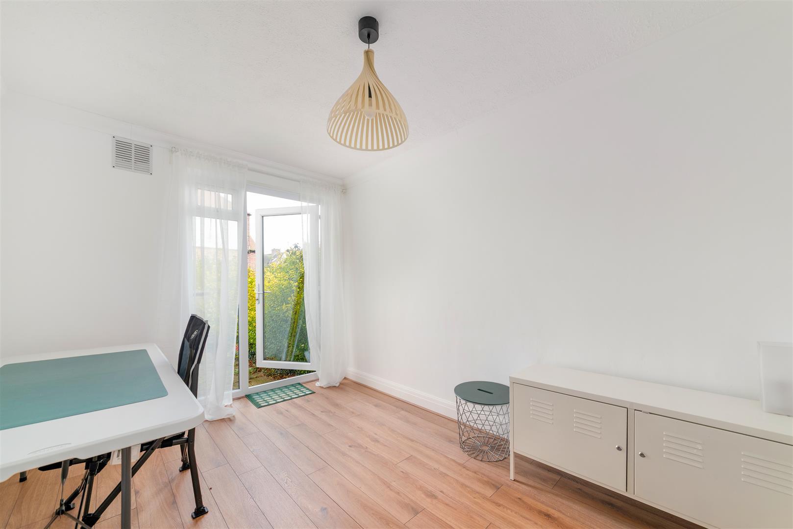 Property Image 45a38ef7-4aa4-41a9-bc85-74d2485f2400