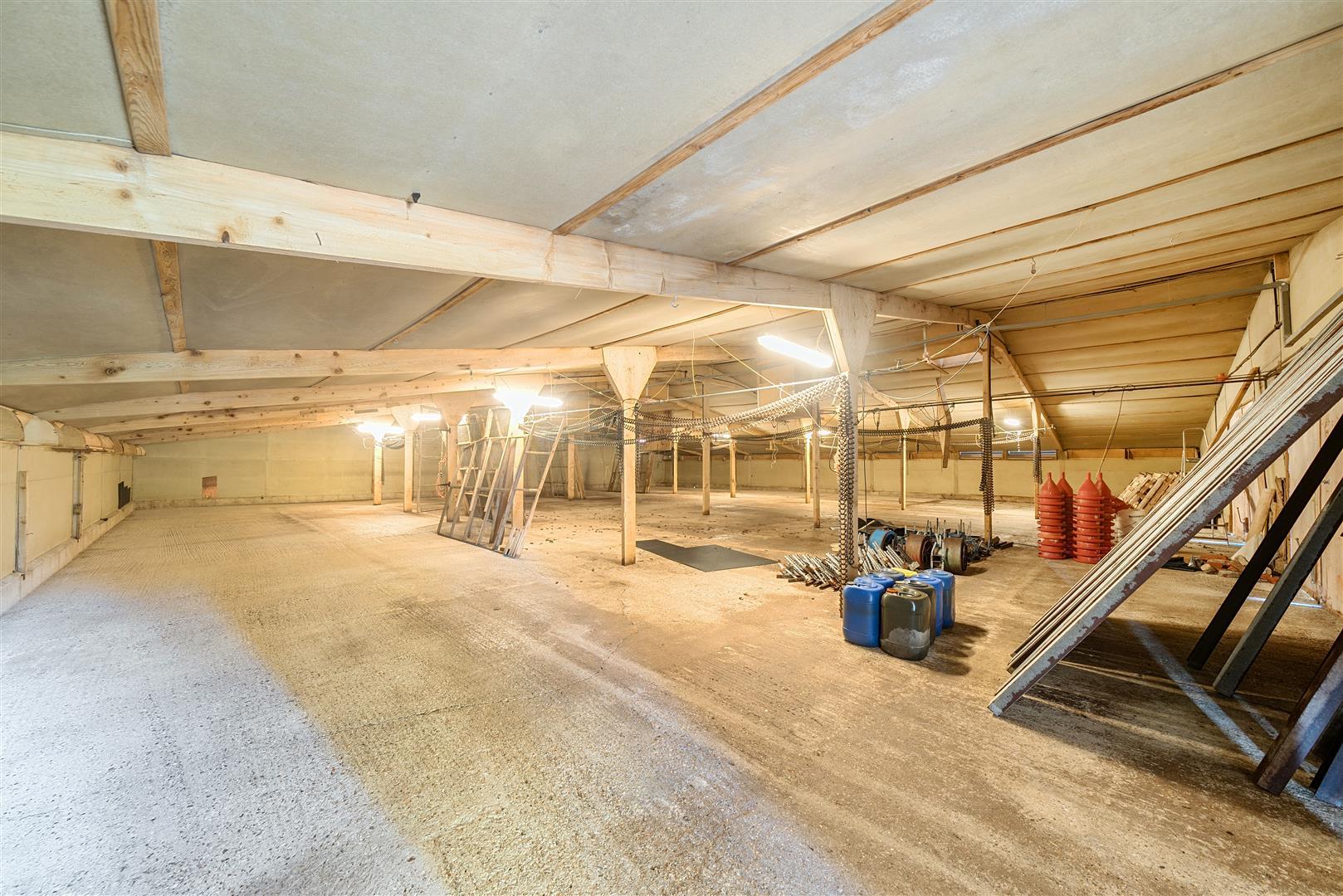 Property Image 45ab7905-6249-49fa-87fe-c850141d1748