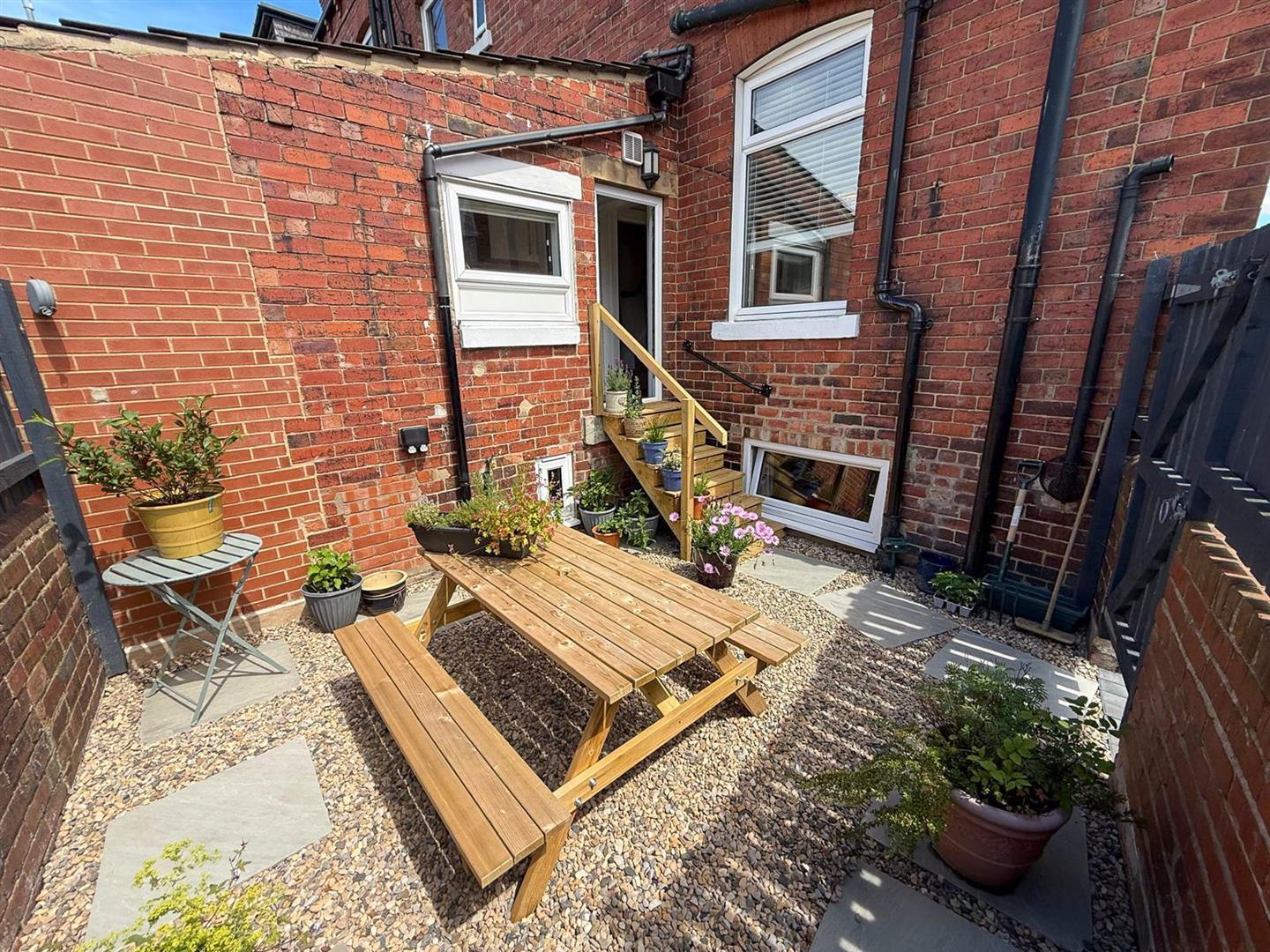 Property Image 45b74b1e-797b-4cef-8a0d-235b862480bf