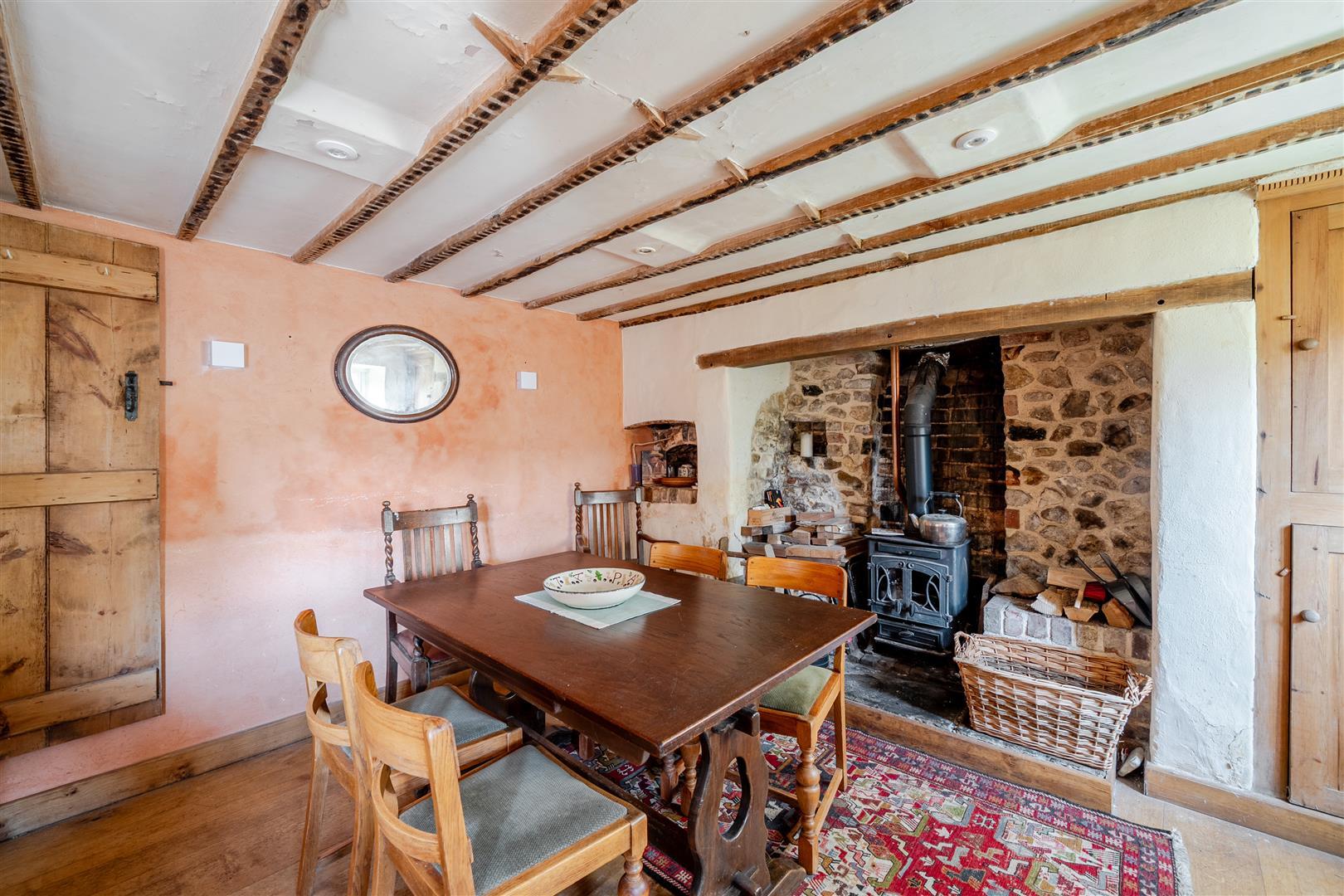 Property Image 45b784cb-adf0-46b9-ac83-c13ffafb4e81