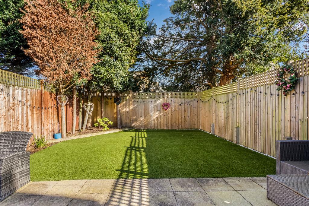 Property Image 45bd1ed6-d0b6-4470-ac96-4b5da40ae735