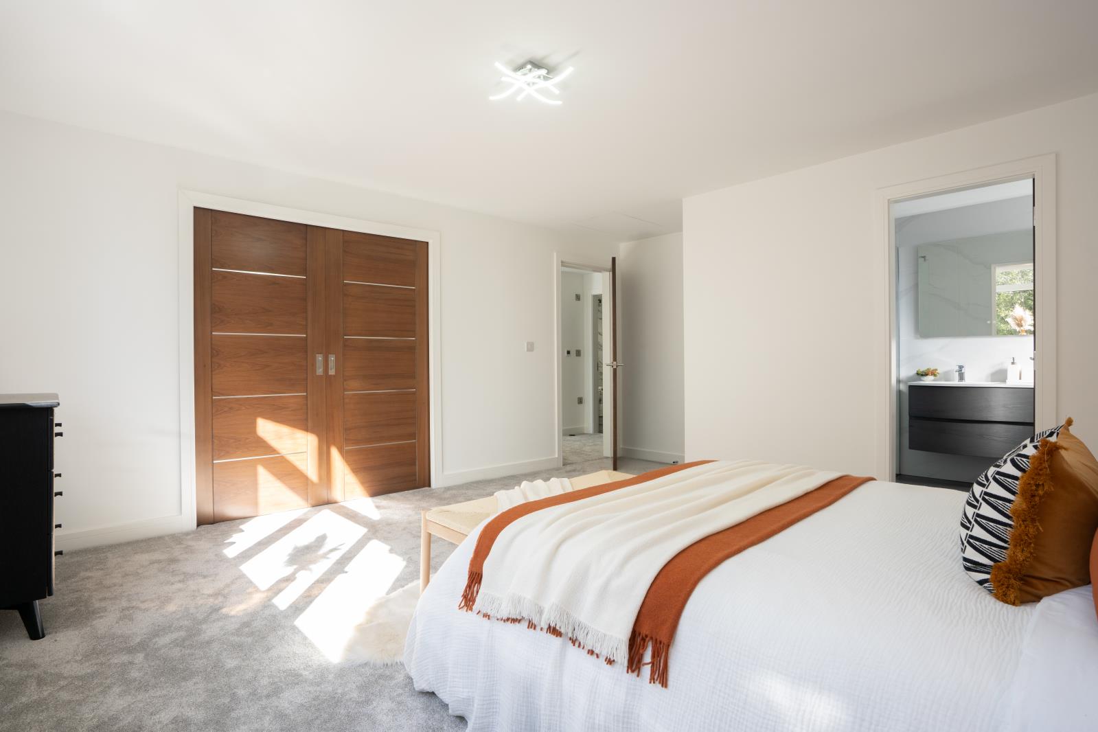 Property Image 45ccbd66-25f1-4068-ac72-fa024182590e