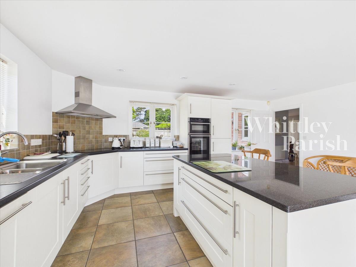 Property Image 45d99de5-62a7-4989-9f63-f3b2419ab8c2